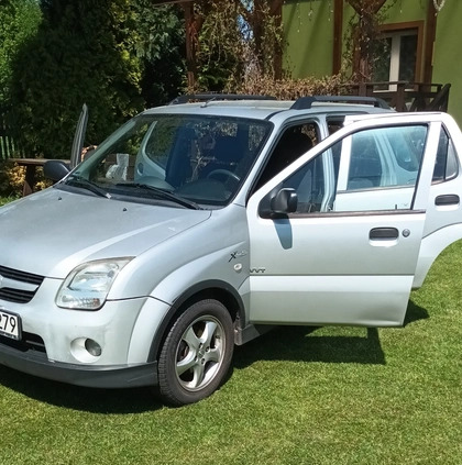 Suzuki Ignis cena 13000 przebieg: 369000, rok produkcji 2005 z Wieliczka małe 79